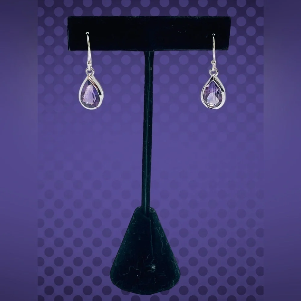 NEW Sterling‎ silver teardrop earrings with amethyst stones